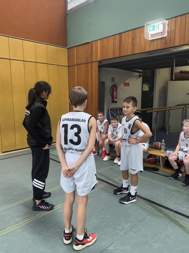 EEE66931-0A1C-44A8-AD2D-998C67EB5F58_1_105_c