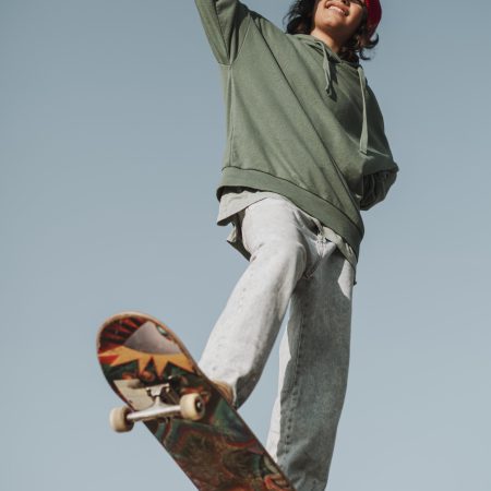 low-angle-teenager-skatepark-having-fun